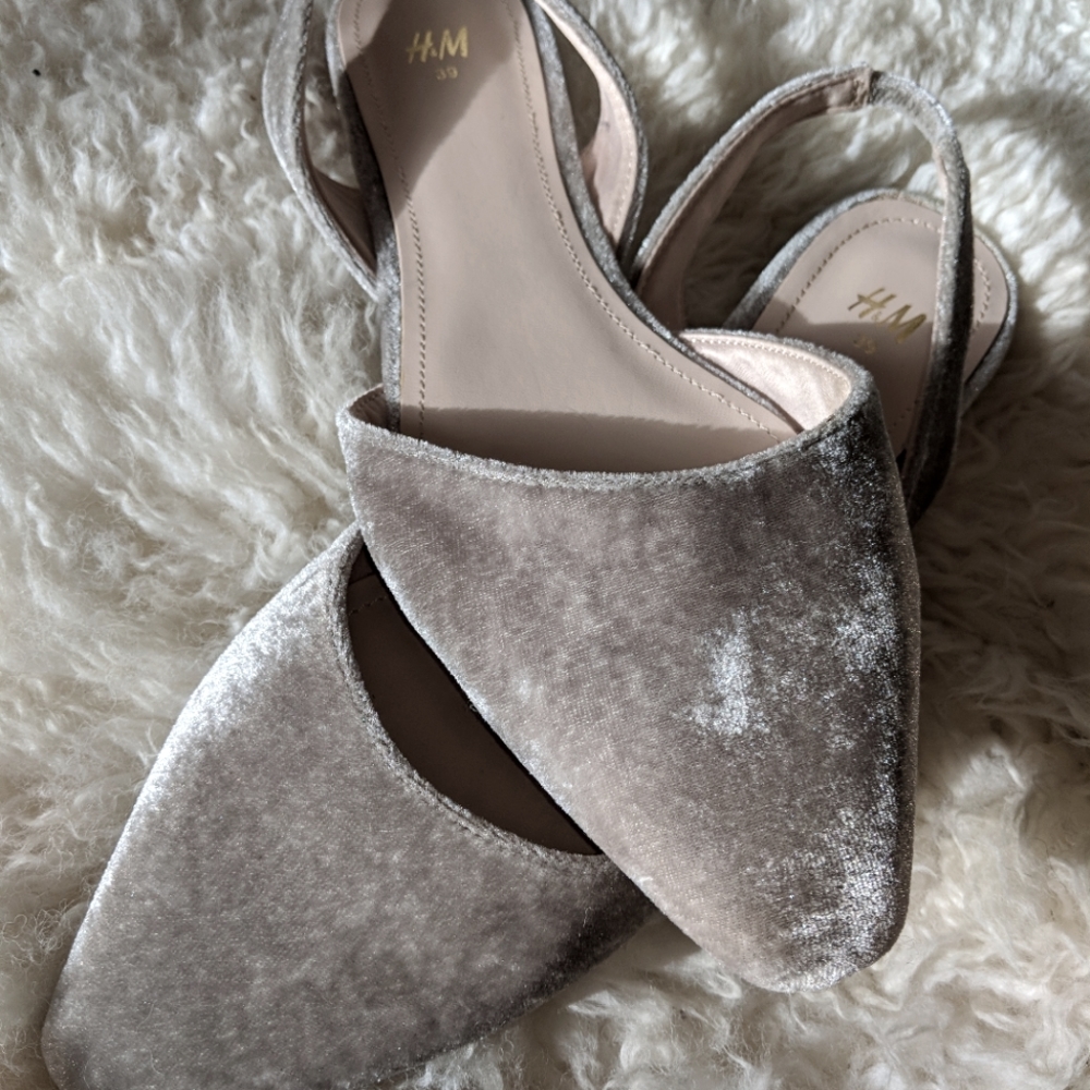 Velvet Silver Pointed Toe Slips-Ons